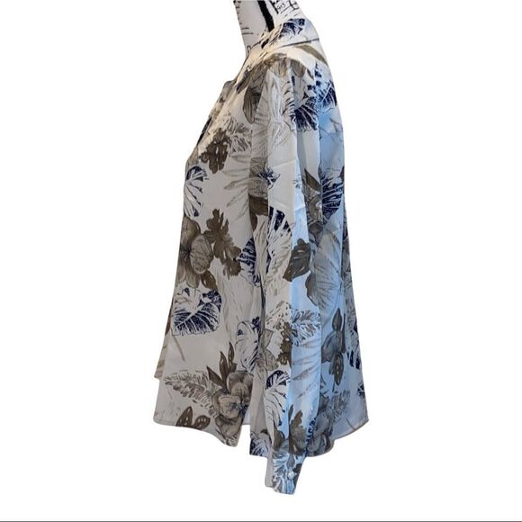 Alfred Dunner Women’s Button Up Blouse Floral Hawaiian Print Size 12P - Picture 4 of 7